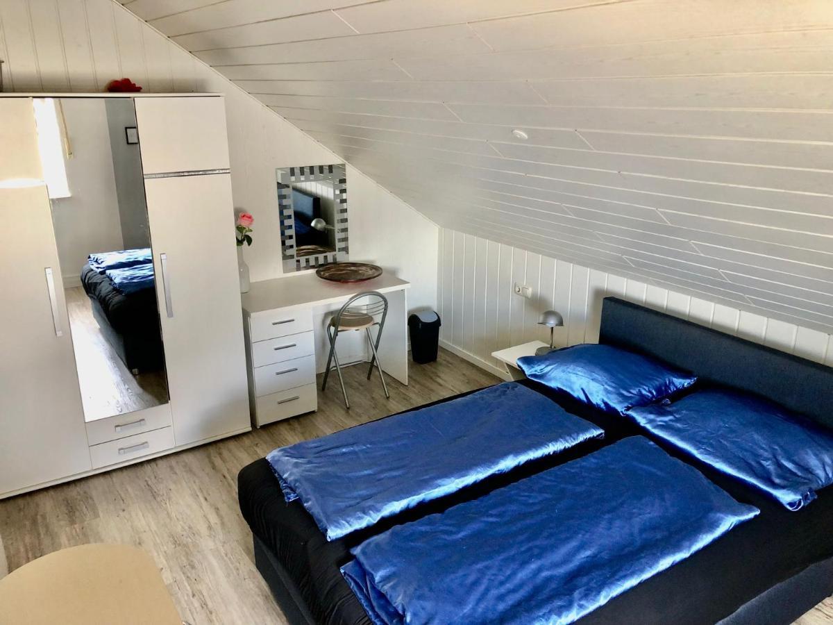 Gaestezimmer Beate Und Ferienwohnung Rheda Wiedenbrueck エクステリア 写真