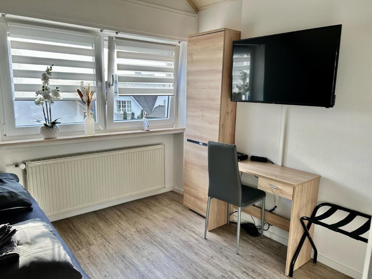 Gaestezimmer Beate Und Ferienwohnung Rheda Wiedenbrueck エクステリア 写真